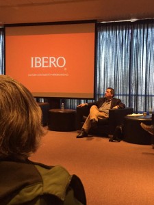 Valenzuela en la Ibero 3